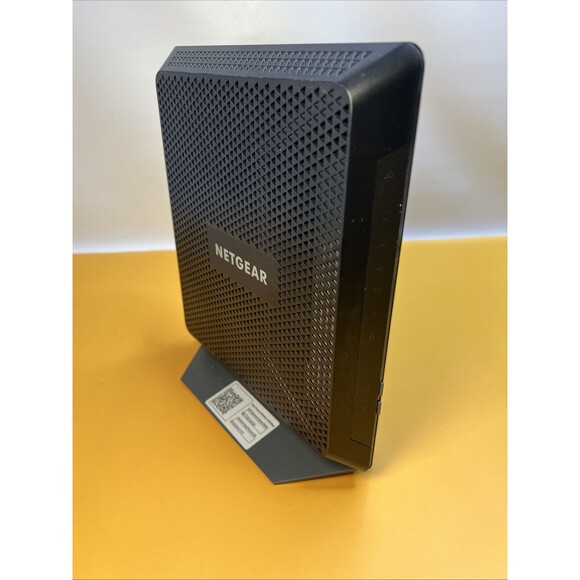 NETGEAR Nighthawk C7000V2 Wi Fi Cable Modem Router - Picture 5 of 6